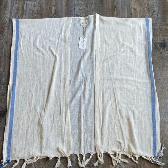 Rays for Days | Cococabana Cover up - Picture 7 of 8